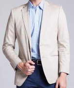 如何才能穿好定制休閑西裝？要注意哪些方面？