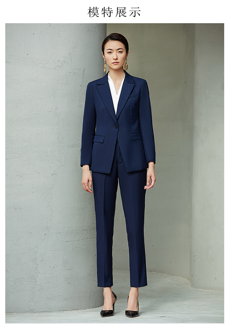 女款藍(lán)色職業(yè)西服圖片